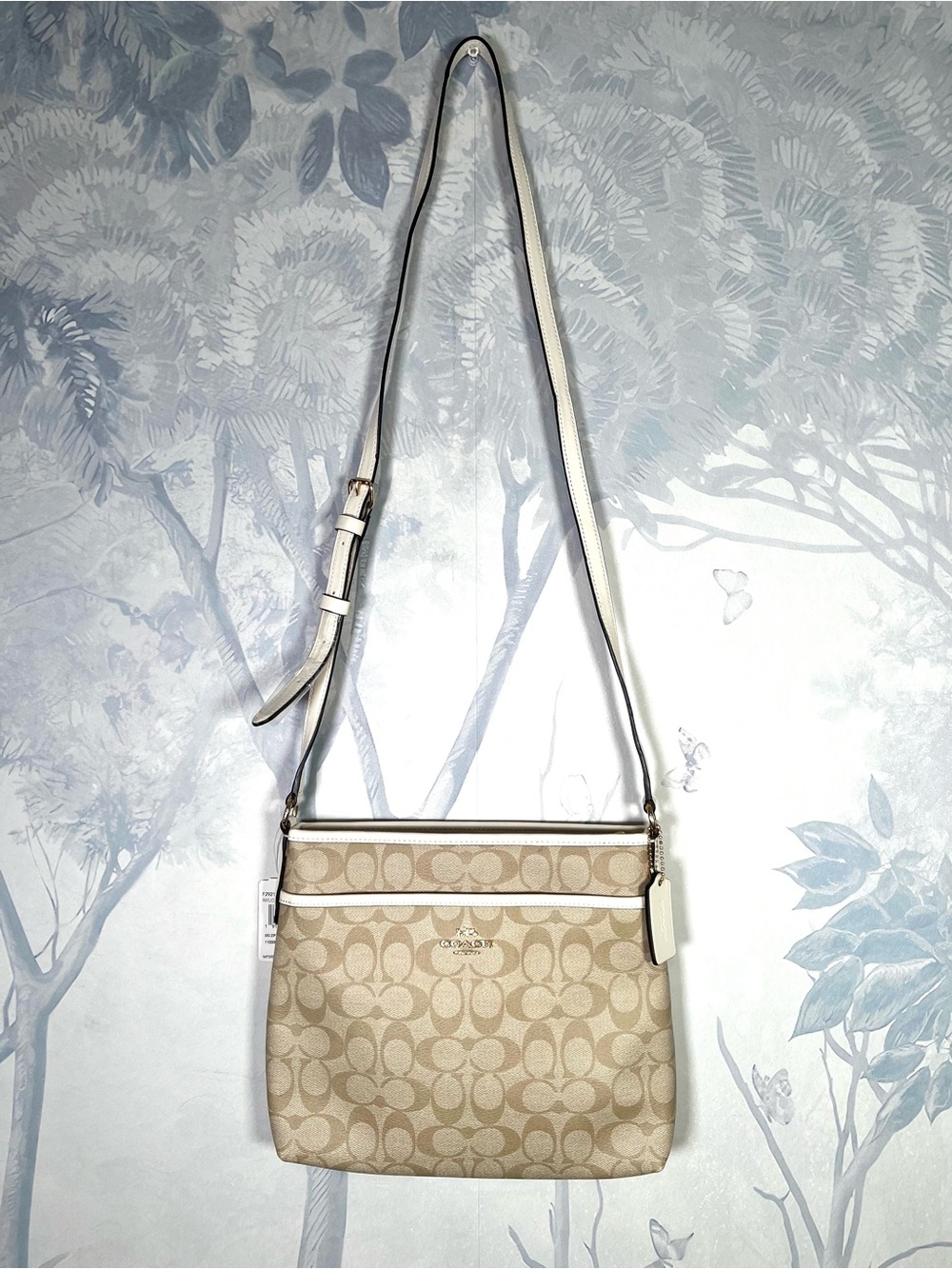 Coach Crossbody Signature Canvas Crossbody
